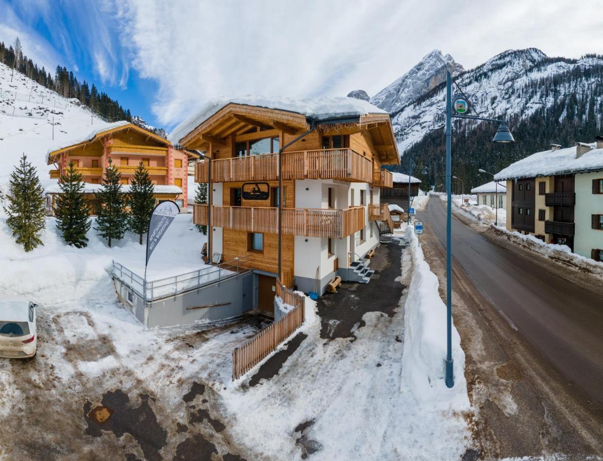 Piccola Cesa Apartments カナツェーイ エクステリア 写真