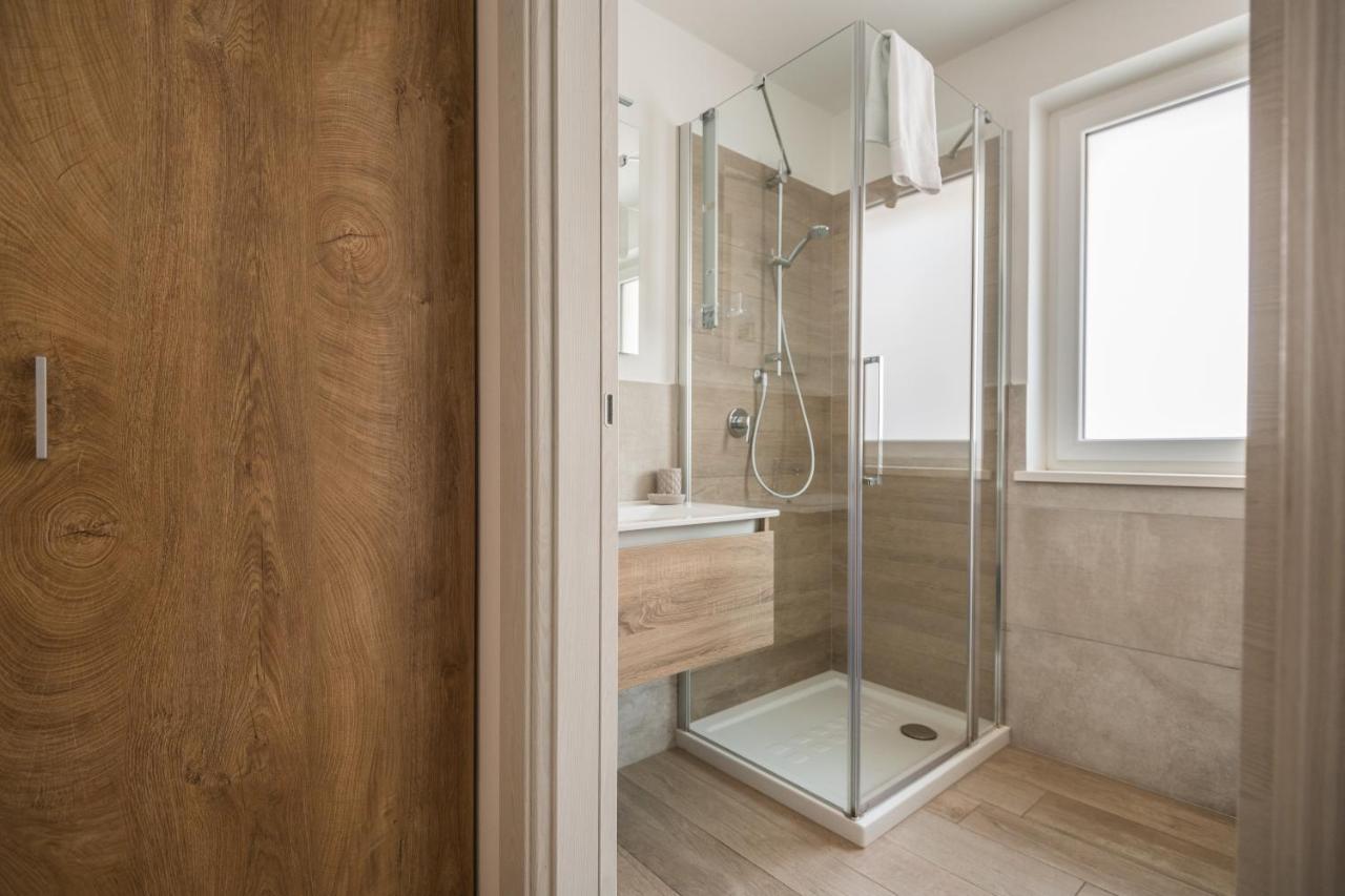Piccola Cesa Apartments カナツェーイ エクステリア 写真