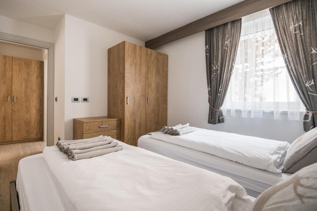 Piccola Cesa Apartments カナツェーイ エクステリア 写真